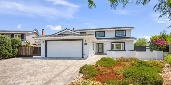 1092 Fuchsia Drive