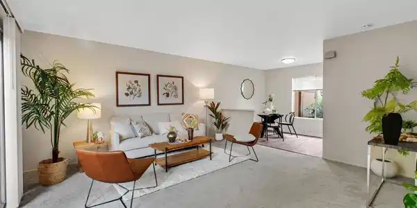 42915 Corte Verde