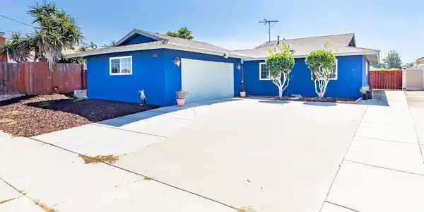 3585 Gaylord Ct