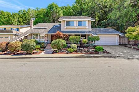 1521 Cherrywood Drive