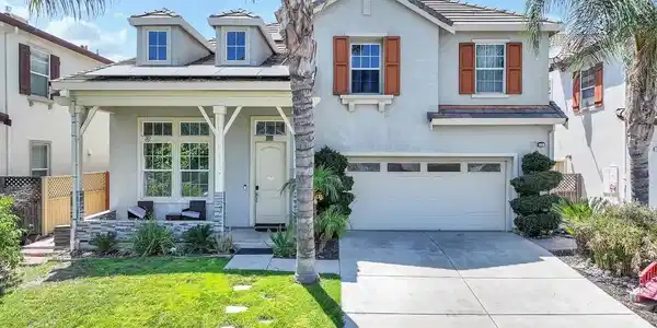 25 Solitude Ct