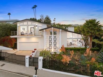 2110 Westridge Road