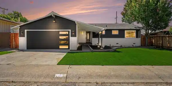 333 Lamont Ct