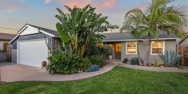 630 Redwood Avenue