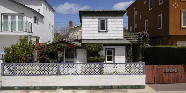 133 Santa Paula Avenue