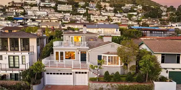 320 Emerald Bay