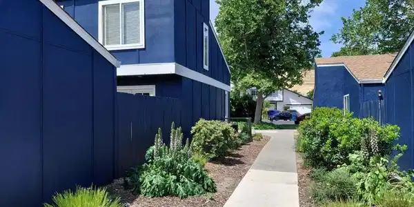 9 El Capitan Ln
