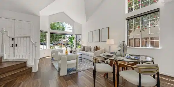 239 Balboa Dr