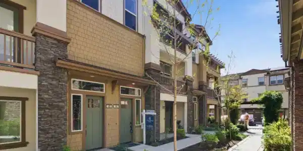 195 Carson Falls Common