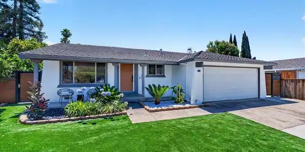 2074 Stonewood Lane
