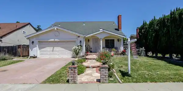 36276 Cedar Blvd