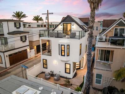 3721 Strandway