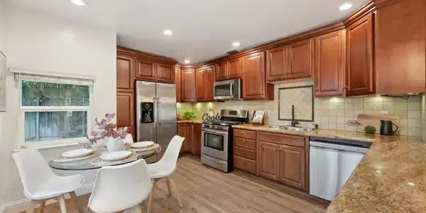1364 Cobblestone Ct