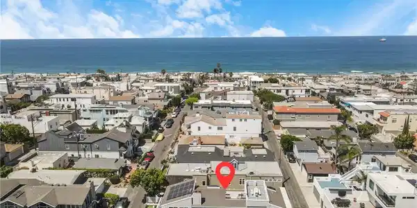 477 35th Street