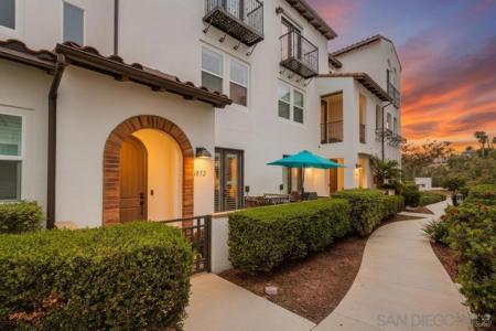 1852 Sea Rocket Ln