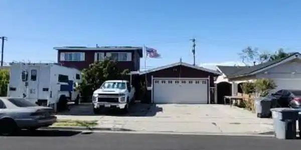 721 W Linden Drive