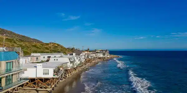 43300 E Pacific Coast Highway