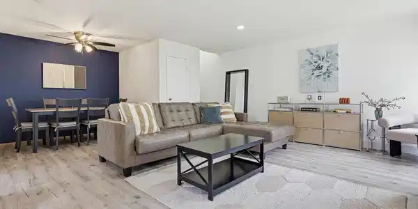 4452 Benfield