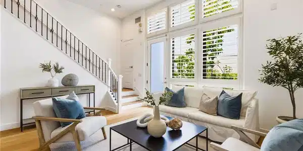 5401 W 149th Place