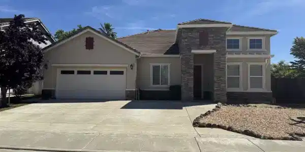 2000 Cinnamon Ridge