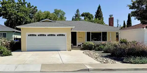 312 Walker Dr