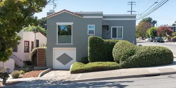 2549 monticello av