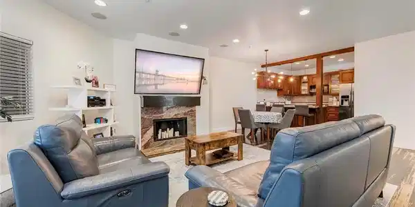 16912 Sims Lane
