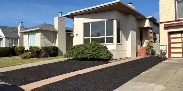 42 Lake Forest Drive