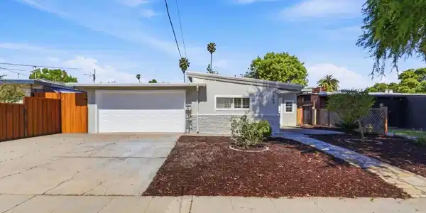 569 Maple Avenue