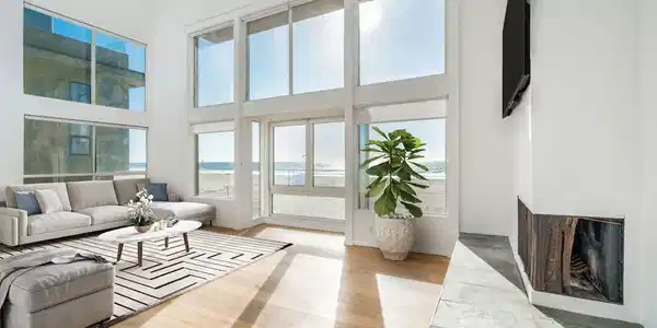 3711 Ocean Front