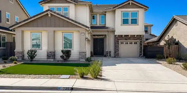 725 Frazier Dr