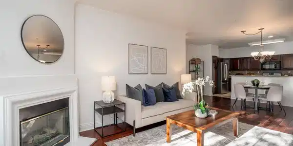 12376 Carmel Country Rd