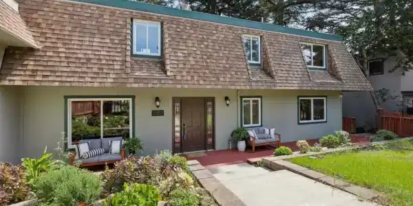 18 North Cir