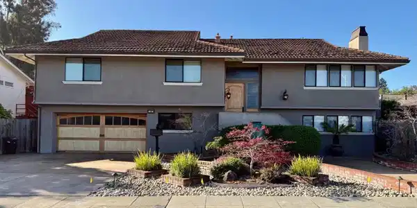1082 Eden Bower Lane