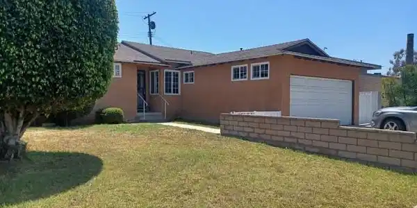 516 W 228th Street