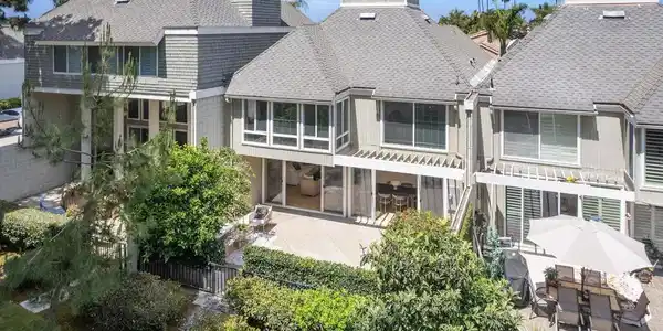 4162 Racquet Club Dr