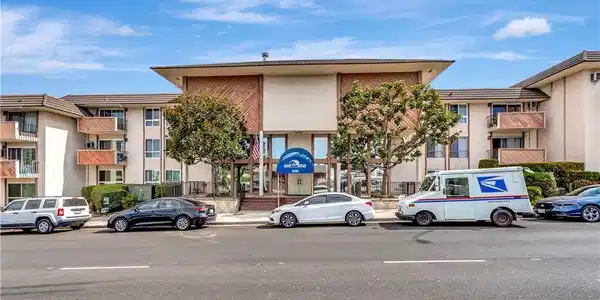 5585 E Pacific Coast HWY