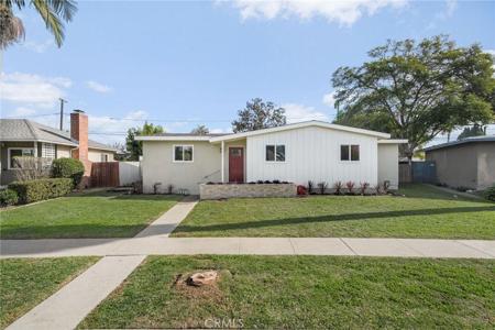 2306 Carfax