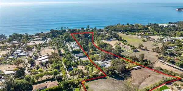 27473 Pacific Coast