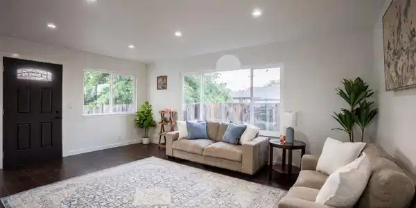 58 Solano Ave