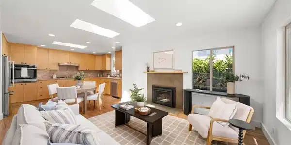 2631 Hemlock