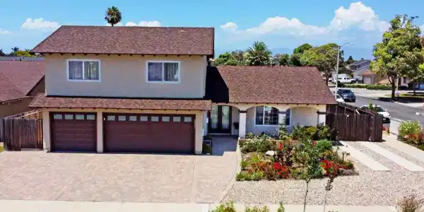 2401 El Portal Way