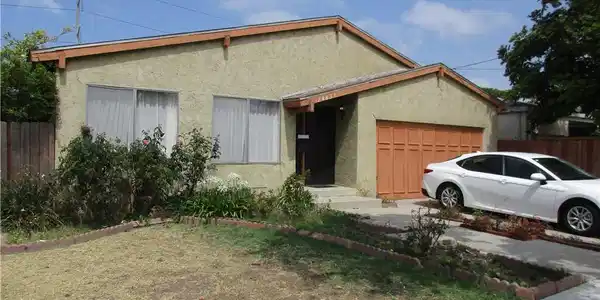 14831 Kingsdale