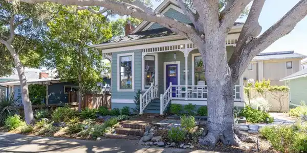 215 Lobos Avenue