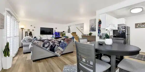 316 S Miraleste Drive