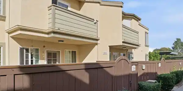 5402 Balboa Arms Dr