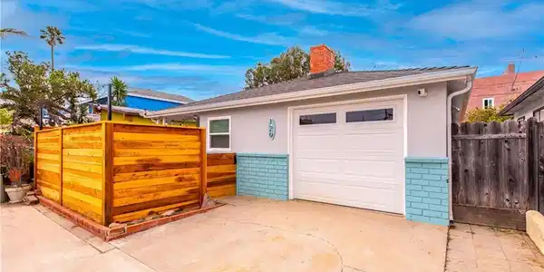129 Oxnard Avenue