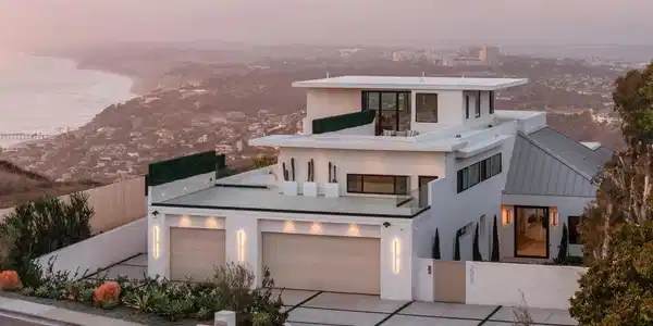 2082 Via Casa Alta