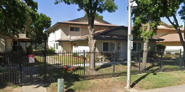 1216 Sycamore Drive