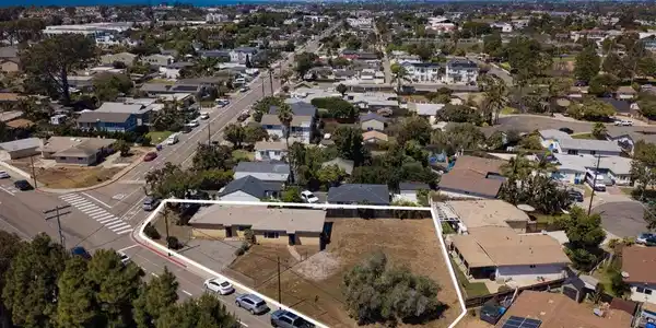 722 30 Magnolia Magnolia Avenue